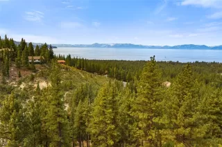 Photo #1: 1009744 Listing