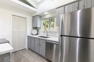 Photo #1: 1009755 Listing 