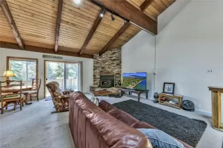 Photo #1: 1009806 Listing 