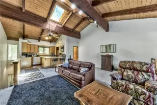 Photo #3: 1009806 Listing 