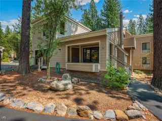 Photo #2: 1009814 Listing 