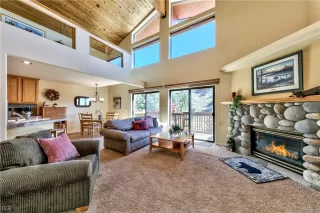 Photo #5: 1009839 Listing 