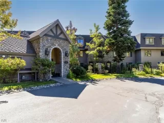 Photo #1: 1009866 Listing 