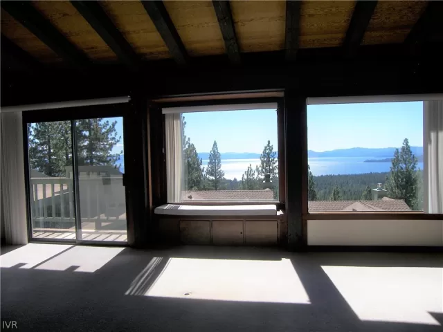 MLS: 1009882 Condo For Sale