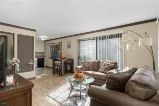 More Details about MLS # 1009954 : 827 ROBIN DRIVE 5