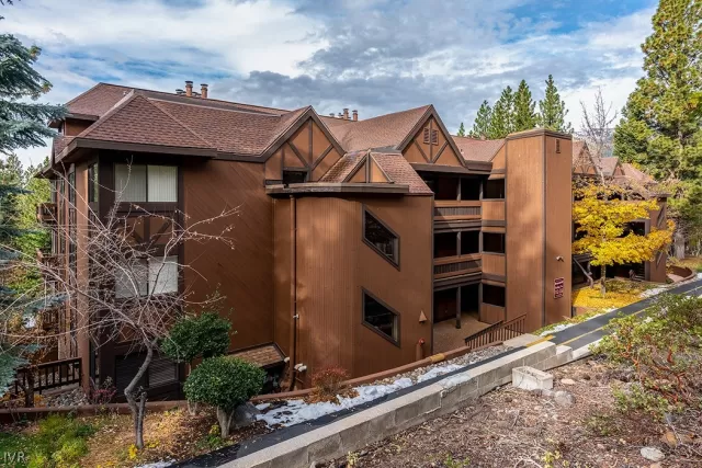 MLS: 1009957 Condo For Sale