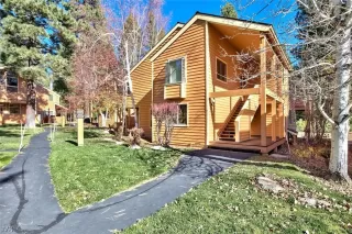 Photo #1: 1009981 Listing