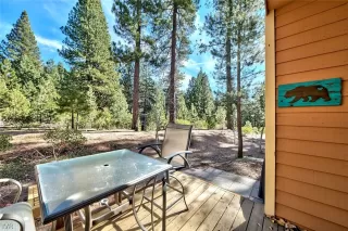 Photo #6: 1009981 Listing