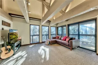 Photo #4: 1010024 Listing 