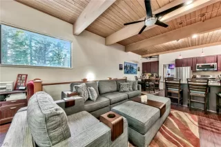 Photo #1: 1010037 Listing 