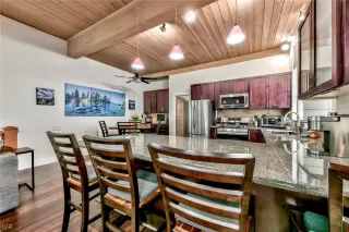 Photo #2: 1010037 Listing 
