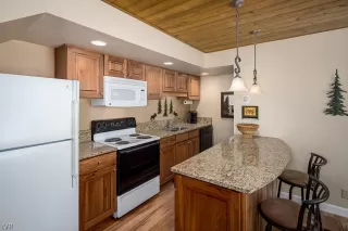 Photo #6: 1010057 Listing 
