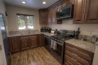 Photo #3: 1010071 Listing 