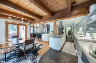 Photo #4: 1010102 Listing