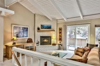 Photo #2: 1010186 Listing 