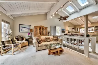 Photo #3: 1010186 Listing 