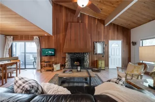 Photo #4: 1010191 Listing 