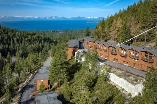 Photo #4: 1010202 Listing