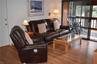 Photo #1: 1010215 Listing 