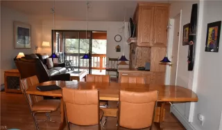 Photo #5: 1010215 Listing 