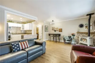 Photo #4: 1010234 Listing 