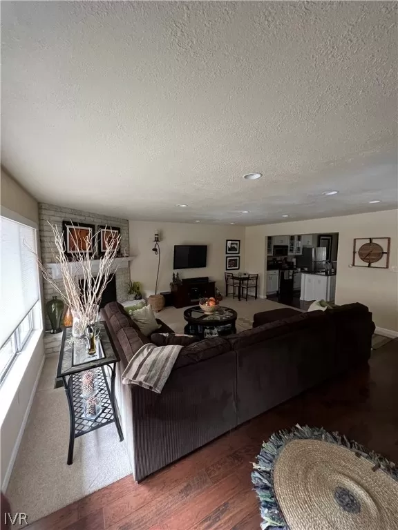 MLS: 1010253 Condo For Sale