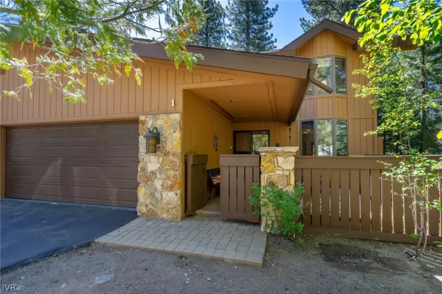 MLS: 1011300 Condo For Sale