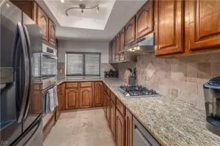 Photo #4: 1011310 Listing 