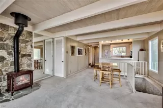 Photo #5: 1011317 Listing 