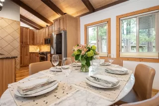 Photo #3: 1011376 Listing