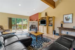 Photo #3: 1012408 Listing 