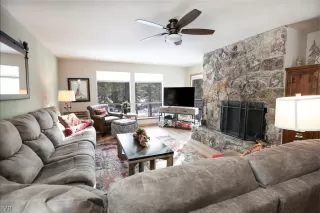 Photo #3: 1012445 Listing 