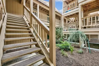 Photo #2: 1012492 Listing