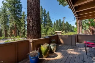 Photo #2: 1012496 Listing