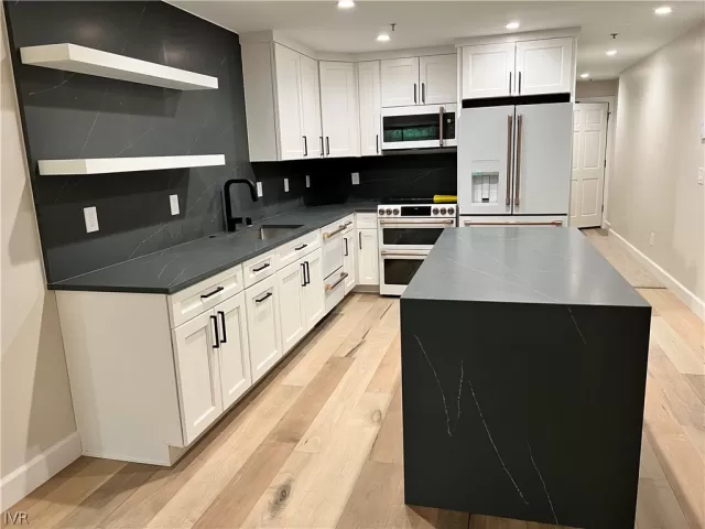 MLS: 1012531 Condo For Sale