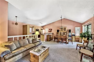 Photo #2: 1012533 Listing 