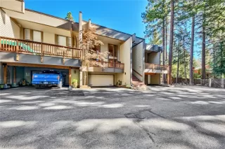 Photo #2: 1012557 Listing