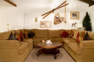 Photo #1: 1013626 Listing