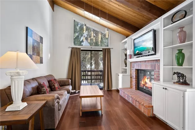 MLS: 1013651 Condo For Sale