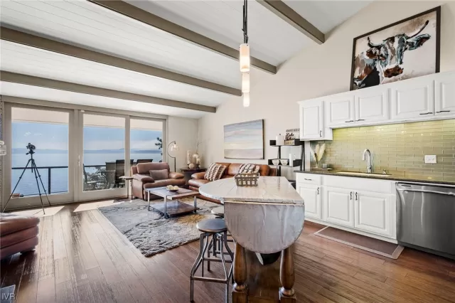 MLS: 1013681 Condo For Sale