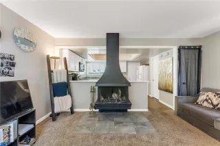 More Details about MLS # 1013683 : 806 ORIOLE WAY 3