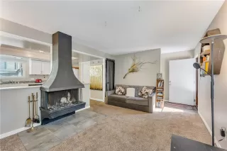 Photo #3: 1013683 Listing 