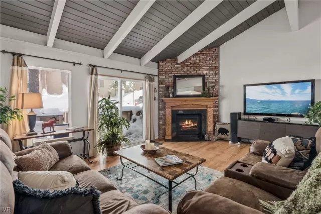 MLS: 1013685 Condo For Sale