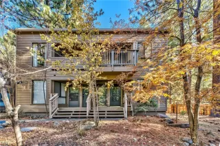 Photo #6: 1013704 Listing