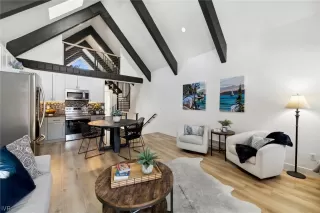 Photo #1: 1013711 Listing