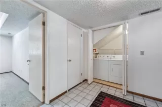 Photo #3: 1013723 Listing 