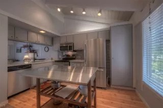 Photo #2: 1013735 Listing 