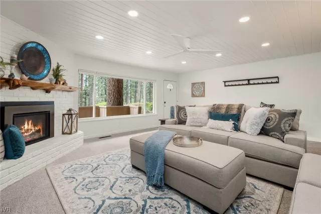 MLS: 1013820 Condo For Sale