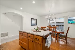 Photo #6: 1013820 Listing 