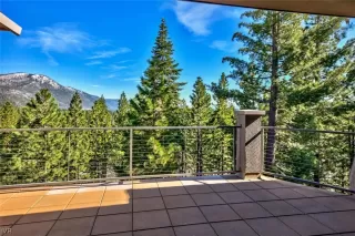 Photo #4: 1013836 Listing 